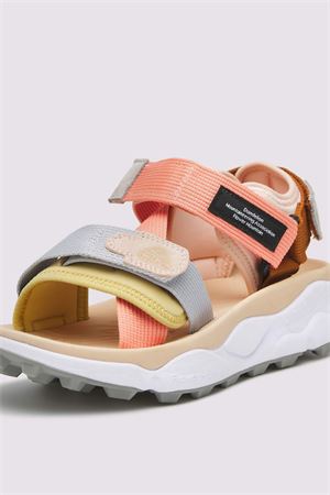 Sandali in tessuto tecnico Beige, Salmone 0503084053D64 FLOWER MOUNTAIN | Sandalo | 0503084053D64